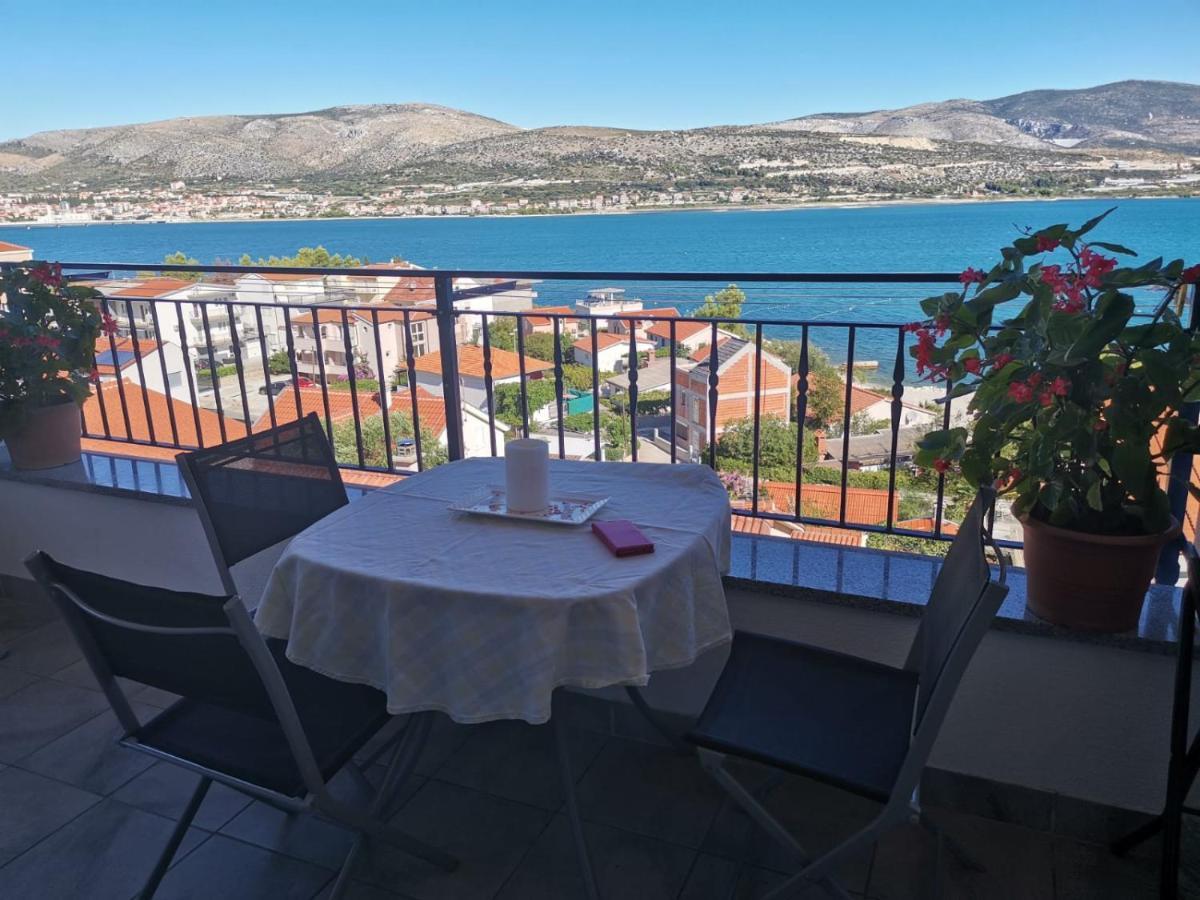 Blue View Apartments Trogir Bagian luar foto