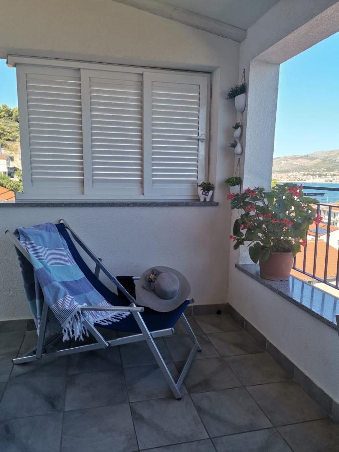 Blue View Apartments Trogir Bagian luar foto