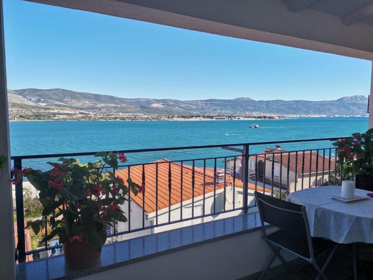 Blue View Apartments Trogir Bagian luar foto