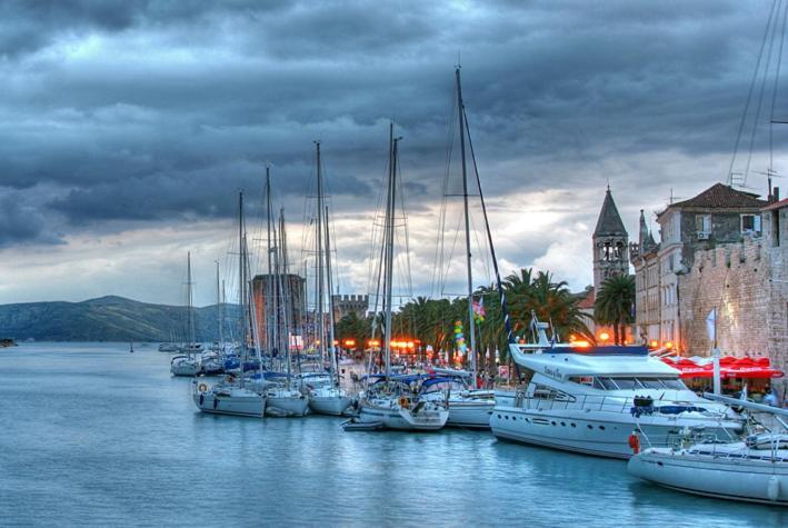 Blue View Apartments Trogir Bagian luar foto